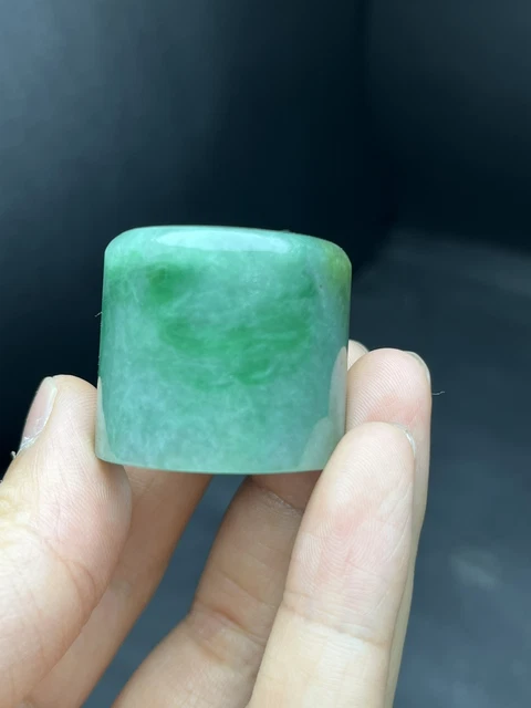 Chinese Exquisite Handmade carving Jadeite Jade Thumb Ring