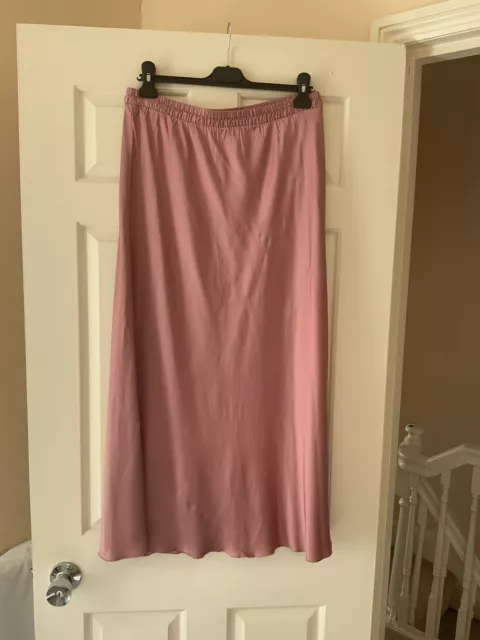 Zara SATINFINISH MINI SKIRT  178323844620