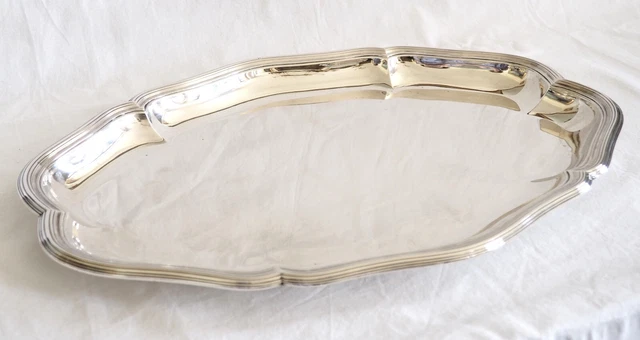 Puiforcat : plateau de service ovale en argent massif de style Louis XV Minerve