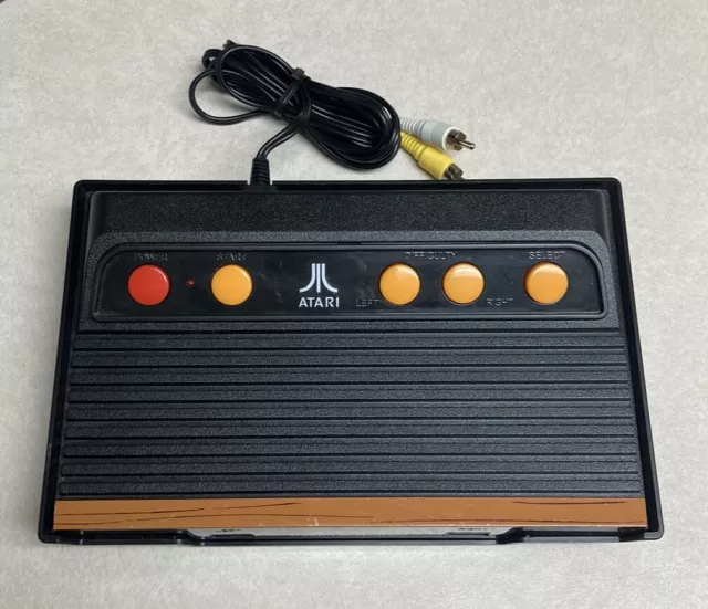 Atari Flashback 8 Classic Game Console - Tested, Works. 105 Built In Games 2
