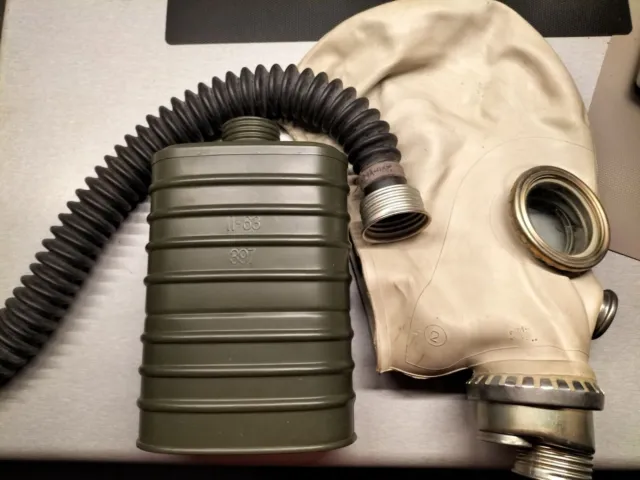 Gas mask SzM41-M KF, rare, size 2 Soviet Russian Military Gas mask GP-5 Grey