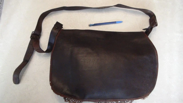 ANCIENNE CARTOUCHIERE POUR CHASSEUR EN CUIR