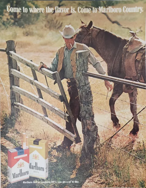 1970 Marlboro Cigarettes Horse Cowboy Fixing Wooden Gate Vintage Print Ad