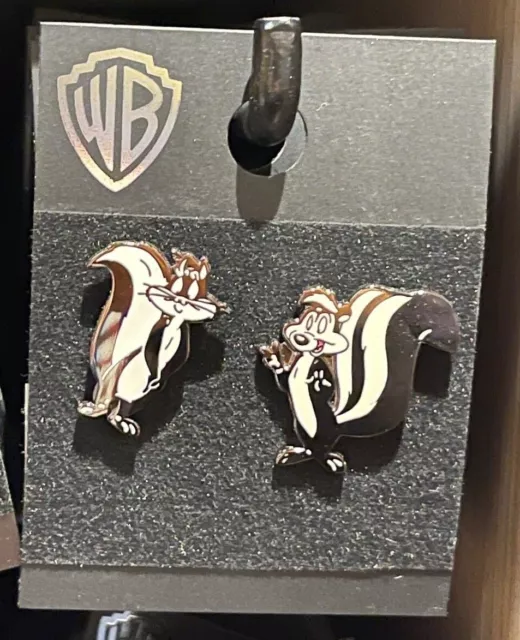 Warner Bros Studio Tour Looney Tunes Pepe Le Pew & Penelope Enamel Pin Set New