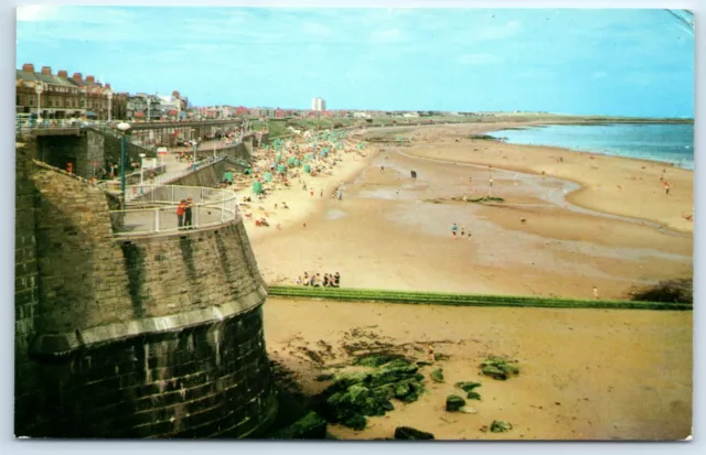 Postcard Whitley Bay Tyne and Wear England