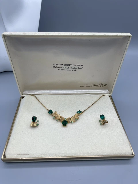 Vintage Van Dell  12kGF  Gold  Green necklace & screw back earrings set