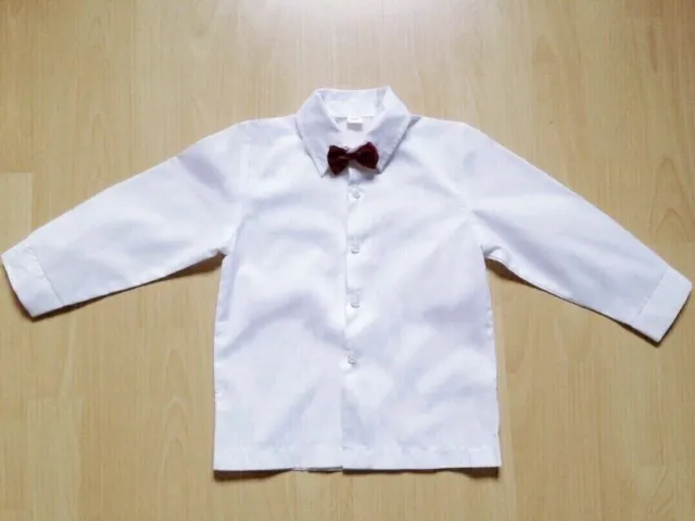 Weißes Hemd mit Fliege Gr. 104 für Jungen festlich Kombination