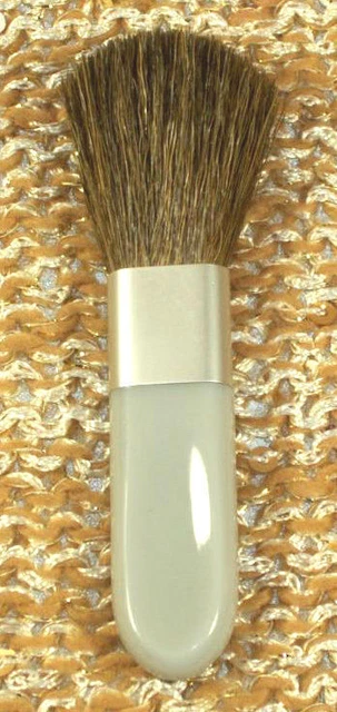 Classic Mary Kay Blush Brush 2.5" New Fits in Compact Gray Handle Sable Bristles Classic Mary Kay Blush Brush 2.5" New Fits in Compact Gray Handle Sable Bristles