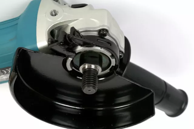 Smerigliatrice makita GA4530R Ø 115 mm 720 watt antiriavvio 3