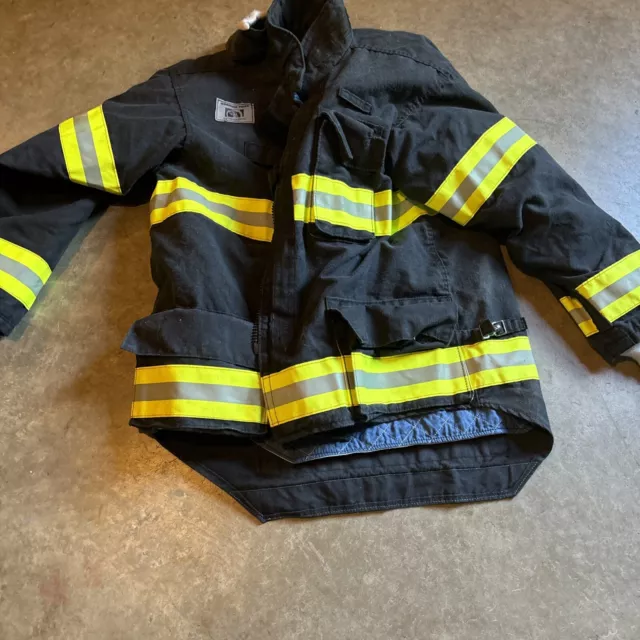 Firefighter Turnout Coat Honeywell Morning Pride Good Condition 48 X 31 X 37