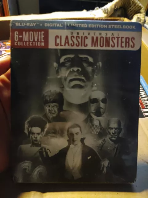 Universal Classic Monsters Collection w/ Steelbook (Blu-ray, 6 Discs) *NEW*