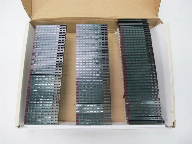 Lot of 109 Lumex SSA-LXH1025I1G7XXD LED Light Array