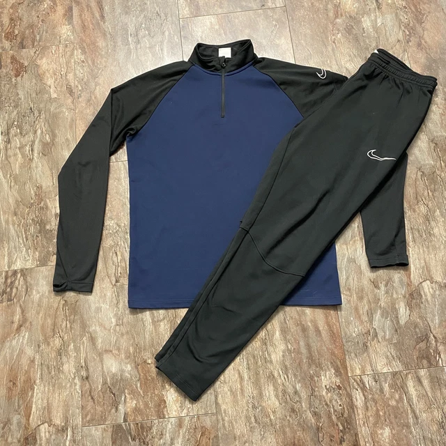 Tuta Nike Dri Fit blu navy e nera (media)