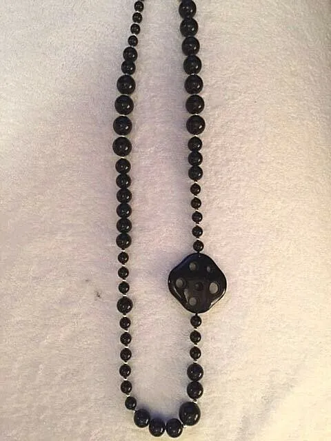 QEELIN BLACK LACQUERED BEADED LONG NECKLACE with LOTUS ROOT EMBLEM...BNIB!!!