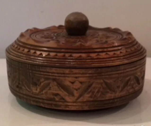 Bol rustique en bois naturel ethnique sculpté à la main avec couvercle pot à bijoux boîte à bijoux