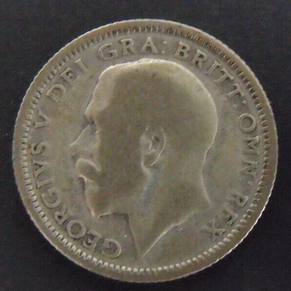1926 GEORGE V SILVER SIXPENCE  ( 50% Silver )  British 6d Coin.   563