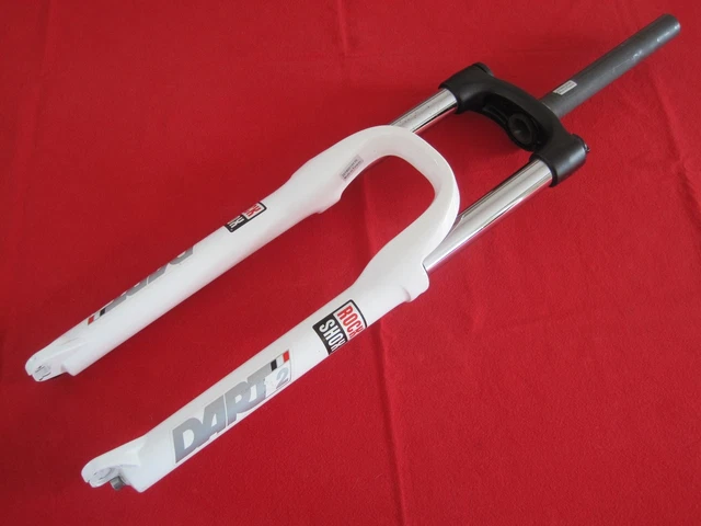 ロックショックス DART2 26インチフォーク ストローク:120mm ロックショックス DART2 26インチフォーク ストローク:120mm