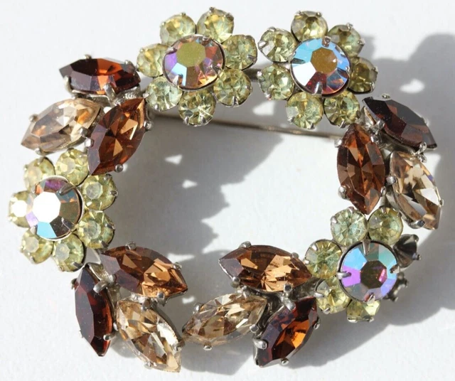 Broche Fantaisie Strass Multicolore - Bijou Vintage 45x35 Cm, 10.6g - Fermoir à Vérifier