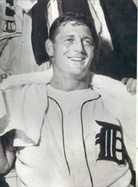 Photos, Vintage Sports Memorabilia, Sports Mem, Cards & Fan Shop