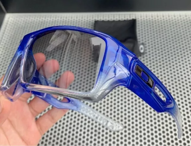 Oakley Eye Patch 2 | Blue/Clear Fade | Black-Grey Gradient | Rare