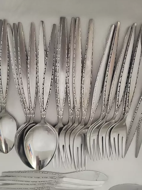 53 Pcs Venetia Oneida Community Mid Century Venetia Stainless Flatware 3