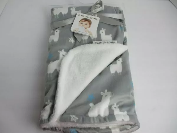 HTF NWT Blankets & Beyond Grey And White Llama Alpaca Stars Plush Baby Blanket