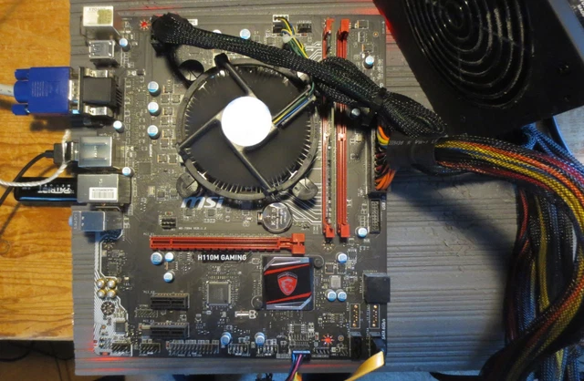 PLACA MADRE MSI\INTEL i3\Crucial GB RAM\Kingston SSD\Rosewill
