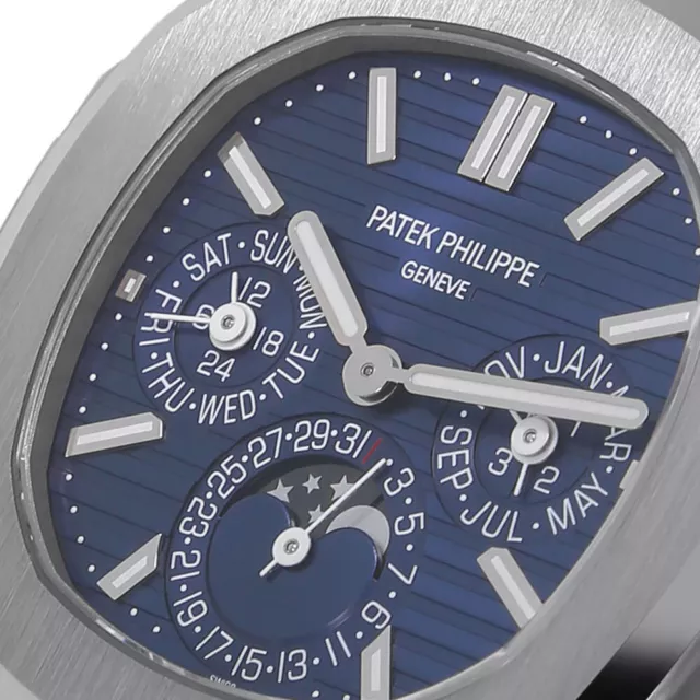 PATEK PHILIPPE NAUTILUS Watch 40MM Blue Index Hour Markers Dial White ...