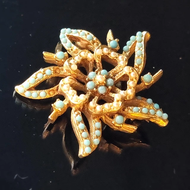 Ancienne Broche Barrette plaqué or sertie d'un rubis perles bijou
