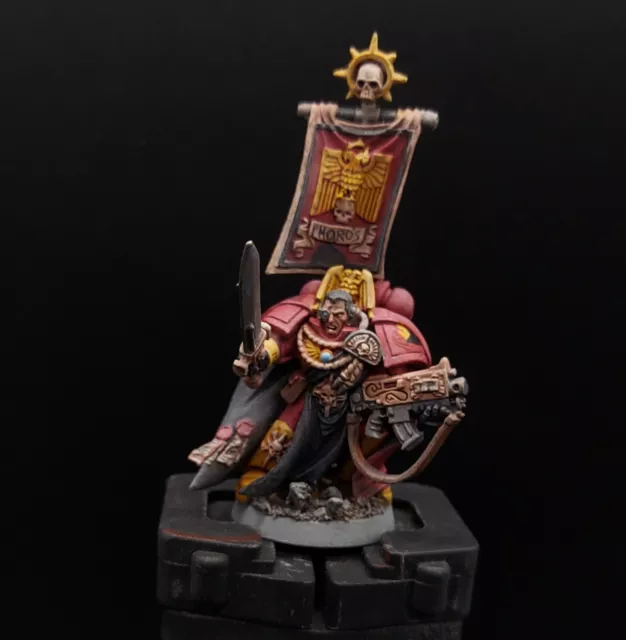 Pro Painted Warhammer 40k assault on black reach captain OOP Space marines