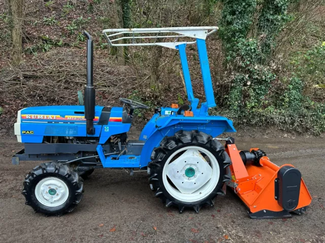 MITSUBISHI MTE2000D 4WD Compact Tractor & New 4ft Flail Mower  ** WATCH VIDEO **