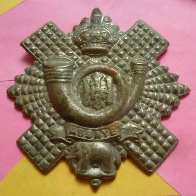 WW1 Highland Light Infantry Cap Badge KC HLI No Lugs Antique Org