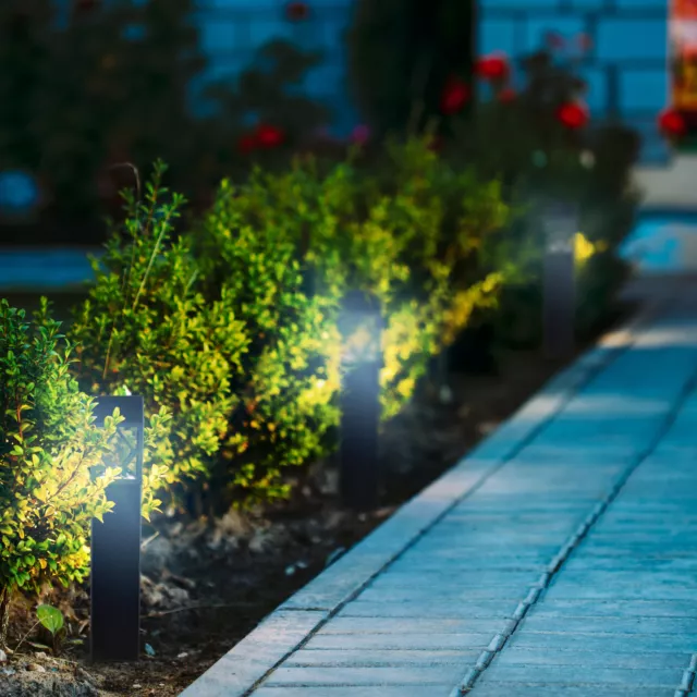 Set lampade solari kit luci giardino faretti lampioncini LED lanterne 41x6x6 cm 2