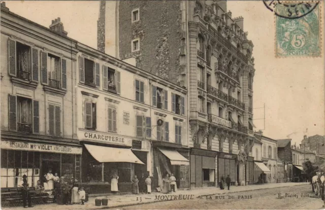 CPA MONTREUIL - La Rue de Paris (44628)