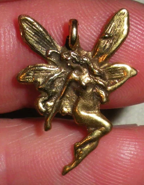 VINTAGE 14K GOLD HEAVY FAIRY CHARM PENDANT tuvi