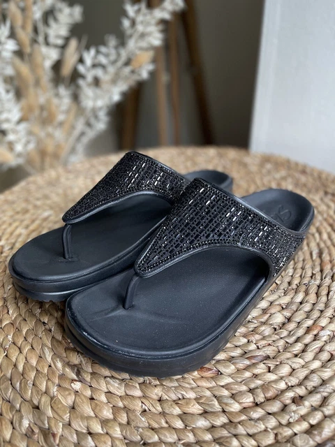 Skechers luxe on sale foam flip flops