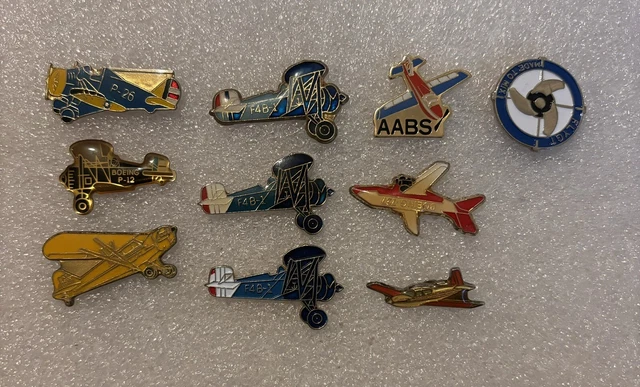 Insigne Broche Ancienne - Club De Navigation Liège Cap Ferret - Gironde - Émaillée