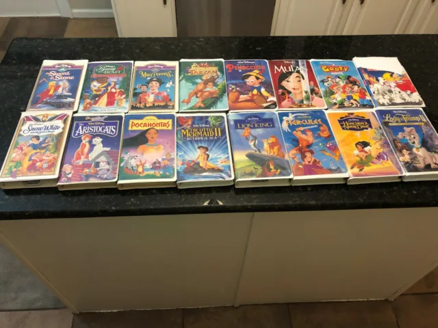 Lot of 16 Walt Disney VHS Movies Lion King Mulan Snow White Tarzan Pinocchio +