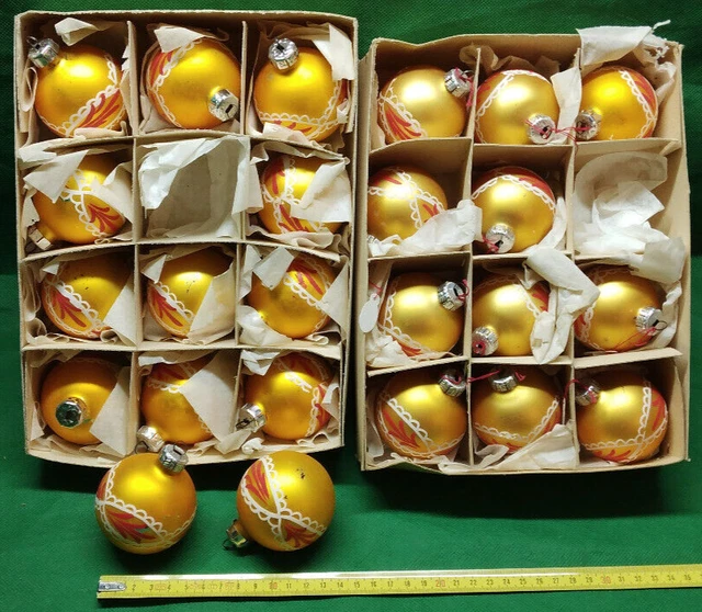 24 Boules De Noel En Verre Vintage / Ancienne