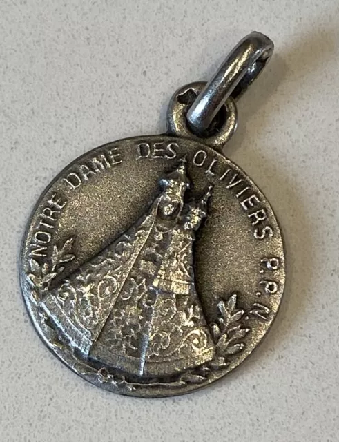 Médaille religieuse ancienne " Notre Dame des Oliviers " - argent massif