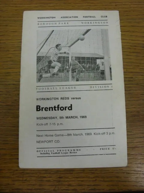 05/03/1969 Workington v Brentford  (frayed edge). Condition: if no previous faul