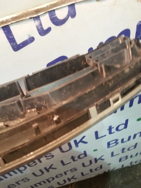 Volvo S60 R Design Front Radiator Grill 31333693 3