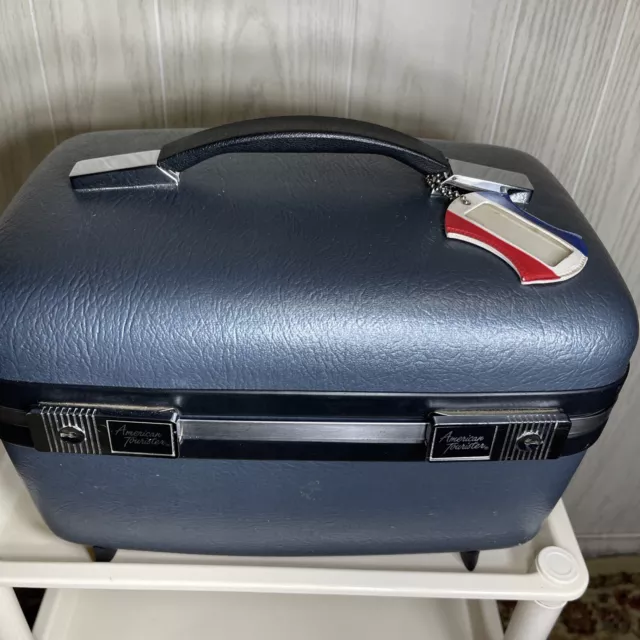 Vintage Blue American Tourister Hard Cosmetic Train Case With Tray-No Key