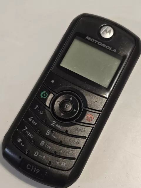 téléphone portable Motorola c119 vendu sans chargeur