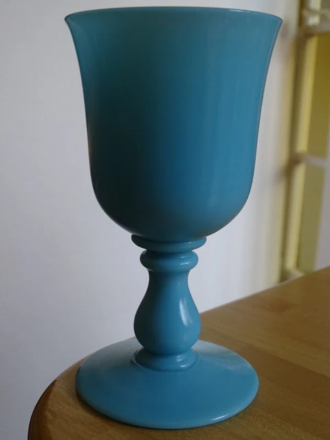 SUSPENSION VASQUE COUPE A Fleurs Jardiniere En Opaline Bleue Portieux