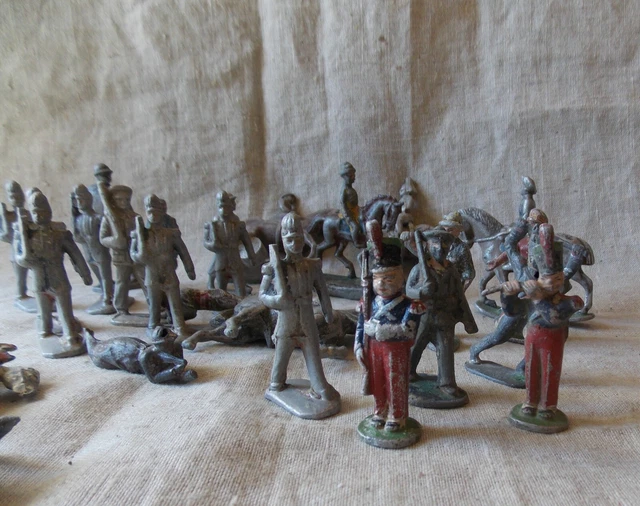 Soldats de plomb - Belgique - indiens - métallique - lot de 2 - rare