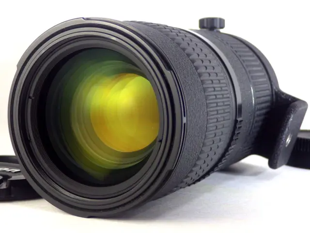 Nikon AF Micro NIKKOR 70-180mm f4.5-5.6 D ED Zoom Lens SLR Camera fm Japan Macro