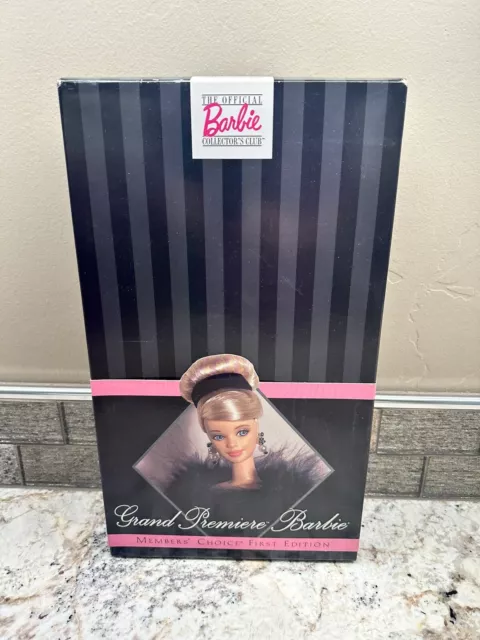 Grand Premier Barbie Doll Collectors Club Members Choice First Edition 1996