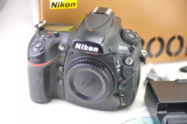 Nikon D800 E 36.3MP Digital SLR Kamera , FX,  Auslösungen/shutter count 94235