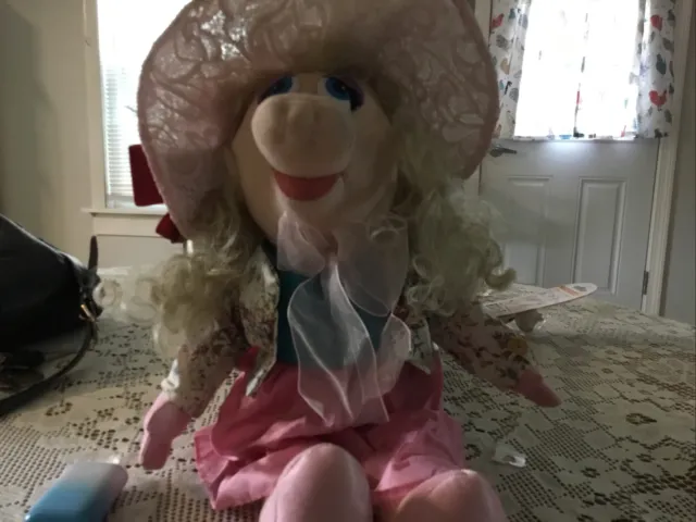 MISS PIGGY Plush Doll ~ Muppets ~ JIM HENSON VINTAGE